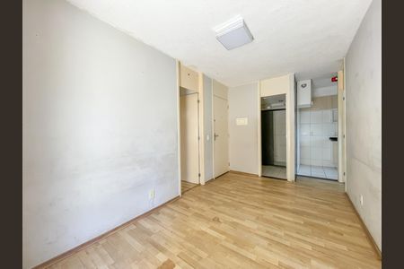 Sala de apartamento para alugar com 3 quartos, 50m² em Santa Maria, Osasco