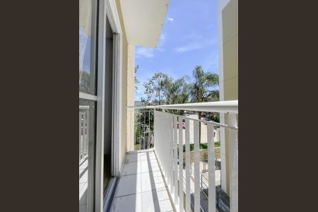 Sacada de apartamento para alugar com 3 quartos, 50m² em Santa Maria, Osasco