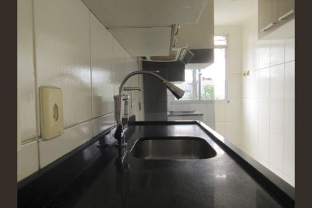Apartamento para alugar com 50m², 3 quartos e sem vagaCozinha 