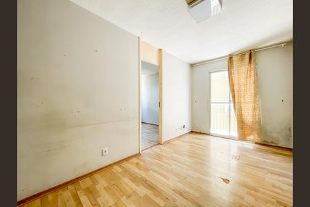 Sala de apartamento para alugar com 3 quartos, 50m² em Santa Maria, Osasco