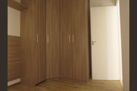 Quarto 1 de apartamento para alugar com 3 quartos, 50m² em Santa Maria, Osasco