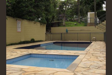 Apartamento para alugar com 50m², 3 quartos e sem vagaÁrea comum - Piscina