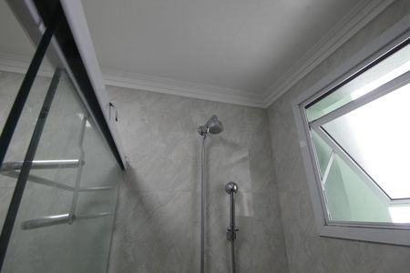 Apartamento para alugar com 117m², 4 quartos e 2 vagasBanheiro - chuveiro