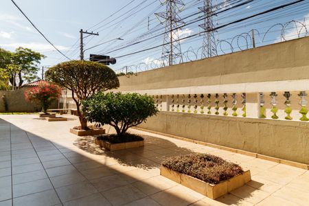 Apartamento à venda com 57m², 2 quartos e 1 vagaÁrea comum