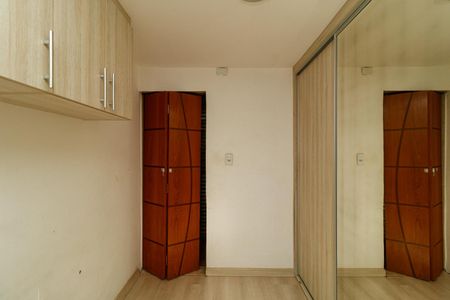 Apartamento à venda com 57m², 2 quartos e 1 vagaQuarto 2