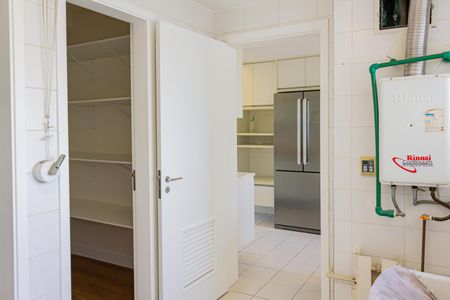 Apartamento à venda com 190m², 3 quartos e 3 vagasÁrea de Serviço