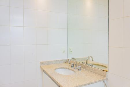 Apartamento à venda com 190m², 3 quartos e 3 vagasBanheiro da Suíte 3