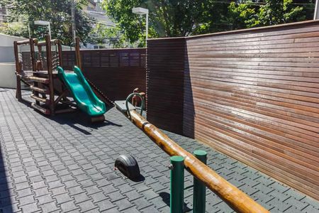 Apartamento à venda com 190m², 3 quartos e 3 vagasÁrea comum - Playground