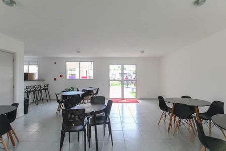 Apartamento para alugar com 32m², 2 quartos e sem vagaÁrea comum - Salão de festas