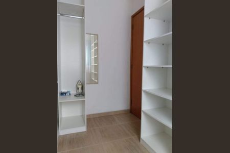 Apartamento à venda com 2 quartos, 55m² em Campestre, Santo André