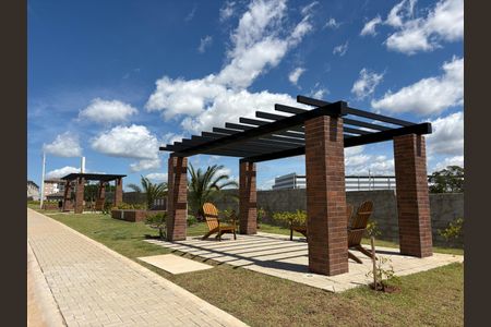 Casa de condomínio à venda com 90m², 2 quartos e 2 vagasÁrea comum - Pergolado