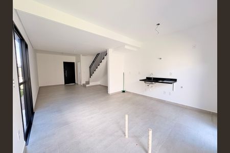 Casa de condomínio à venda com 90m², 2 quartos e 2 vagasCozinha