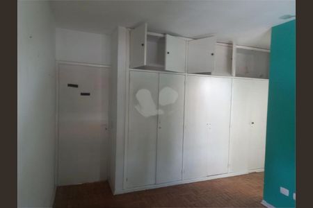 Casa à venda com 3 quartos, 131m² em Santo Amaro, São Paulo