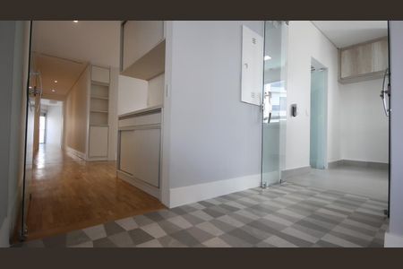 Apartamento para alugar com 3 quartos, 244m² em Vila Uberabinha, São Paulo