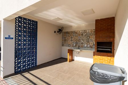 Apartamento para alugar com 56m², 2 quartos e 1 vagaÁrea comum - Churrasqueira