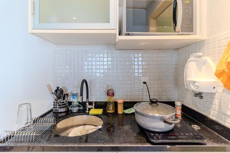 Studio à venda com 27m², 1 quarto e 1 vaga Studio à venda com 27m², 1 quarto e 1 vagaCozinha