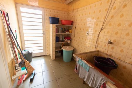 Casa à venda com 300m², 3 quartos e 3 vagasÁREA DE SERVIÇO