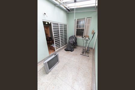 Casa à venda com 300m², 3 quartos e 3 vagasÁREA DE LUZ