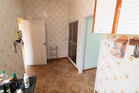 Casa à venda com 300m², 3 quartos e 3 vagasCOZINHA