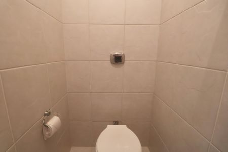 Apartamento para alugar com 73m², 2 quartos e 2 vagasBanheiro de serviço