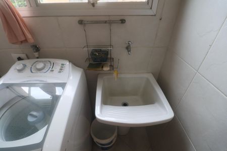 Apartamento para alugar com 73m², 2 quartos e 2 vagasÁrea de Serviço