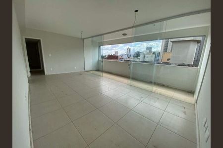 Apartamento à venda com 4 quartos, 123m² em Buritis, Belo Horizonte