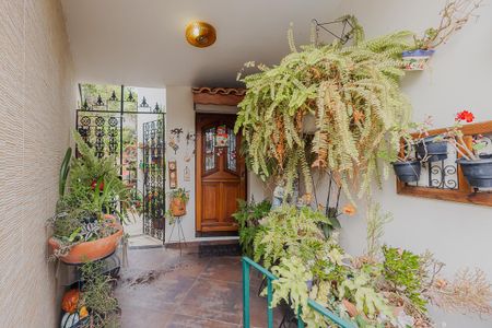 Casa à venda com 200m², 3 quartos e 2 vagasEntrada