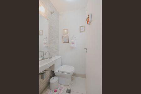 Casa à venda com 200m², 3 quartos e 2 vagasLavabo