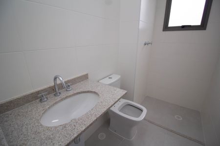 Apartamento para alugar com 86m², 3 quartos e 2 vagasBanheiro da suíte