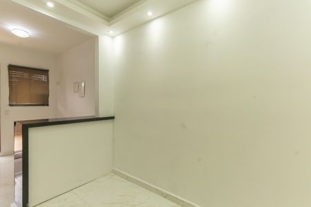 Apartamento à venda com 30m², 1 quarto e sem vaga Apartamento à venda com 30m², 1 quarto e sem vagaSala