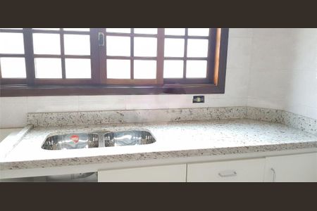 Casa à venda com 4 quartos, 250m² em Olímpico, São Caetano do Sul