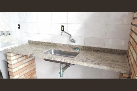 Casa à venda com 4 quartos, 250m² em Olímpico, São Caetano do Sul