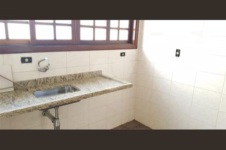 Casa à venda com 4 quartos, 250m² em Olímpico, São Caetano do Sul