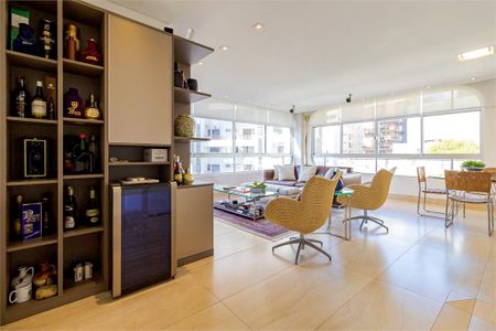 Apartamento à venda com 2 quartos, 150m² em Itaim Bibi, São Paulo
