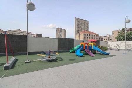 Apartamento à venda com 42m², 1 quarto e sem vagaÁrea comum - Playground