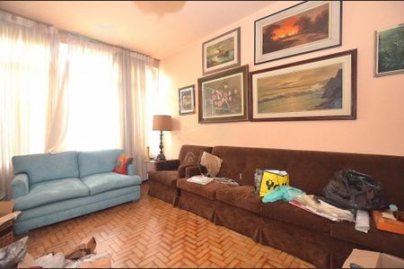 Casa à venda com 3 quartos, 250m² em Vila Madalena, São Paulo