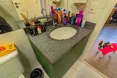 Apartamento à venda com 78m², 2 quartos e 1 vaga Apartamento à venda com 78m², 2 quartos e 1 vagaBanheiro social