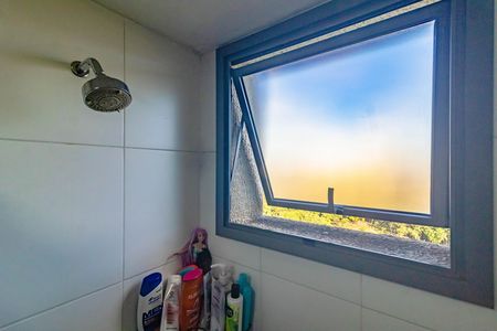 Apartamento à venda com 78m², 2 quartos e 1 vaga Apartamento à venda com 78m², 2 quartos e 1 vagaBanheiro social