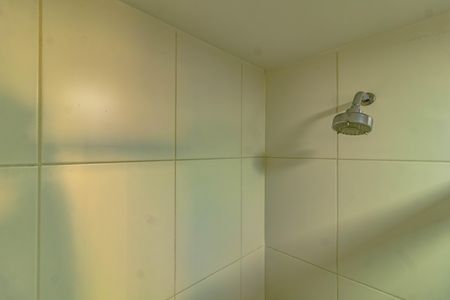 Apartamento à venda com 78m², 2 quartos e 1 vaga Apartamento à venda com 78m², 2 quartos e 1 vagaBanheiro social
