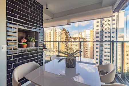 Apartamento à venda com 78m², 2 quartos e 1 vaga Apartamento à venda com 78m², 2 quartos e 1 vagaVaranda da Sala/cozinha