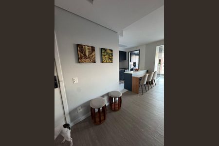 Apartamento à venda com 78m², 3 quartos e 1 vaga Apartamento à venda com 78m², 3 quartos e 1 vagaSala