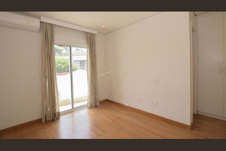 Casa à venda com 415m², 4 quartos e 3 vagas