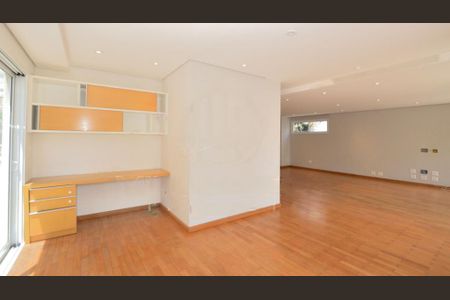 Casa à venda com 415m², 4 quartos e 3 vagas