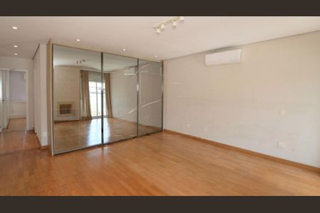 Casa à venda com 415m², 4 quartos e 3 vagas