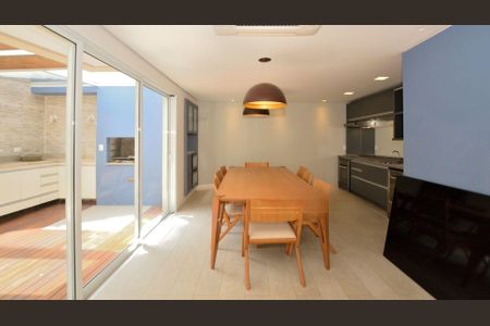 Casa à venda com 415m², 4 quartos e 3 vagas