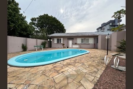 Casa para alugar com 120m², 1 quarto e 1 vagaÁrea comum - Piscina