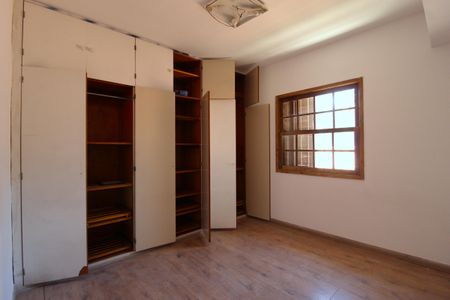 Casa à venda com 110m², 2 quartos e 1 vagaQuarto 1