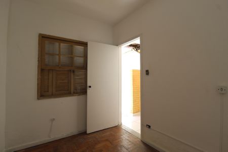 Casa à venda com 110m², 2 quartos e 1 vagaQuarto de Serviço