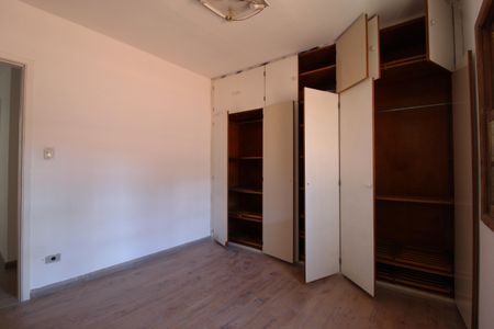 Casa à venda com 110m², 2 quartos e 1 vagaQuarto 1