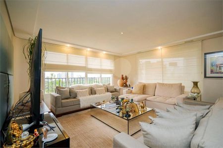 Apartamento à venda com 4 quartos, 332m² em Vila Suzana, São Paulo